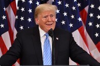 ドナルド・トランプ、現米大統領が誰かも分からず...堂々と間違えネット爆笑...口にしたのはまさかの「あの人物」
