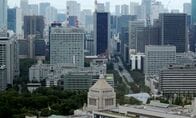 マクロスコープ：高市首相が内閣改造、財務相など「骨格維持」に浮かぶ二つの思惑