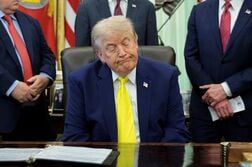 トランプ氏「イランは代償を払う」　交渉長期化を批判
