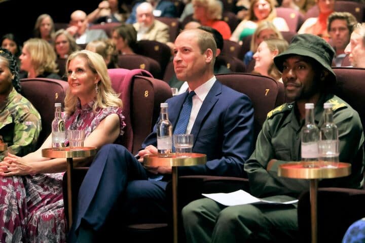 ドキュメンタリー映画「Rhino Man」を鑑賞するソフィー妃とウィリアム皇太子