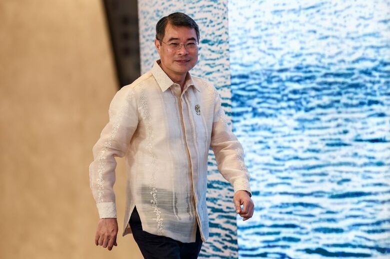 東南アジア諸国連合（ＡＳＥＡＮ）首脳会議の夕食会に出席するベトナムのレ・ミン・フン首相。フィリピンのセブ島で５月撮影。REUTERS/Eloisa Lopez