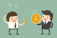 年功賃金、男女格差......収入カーブから見える日本社会の歪み