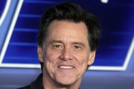 「まるで別人...」ジム・キャリーの激変ぶりにネット騒然　「本物はどこ？」「そっくりさんかクローン人間」