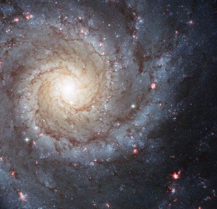 ngc-628-hubble.jpg