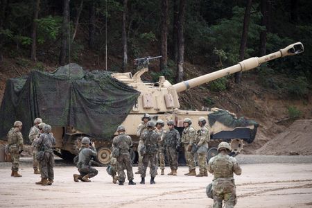 米韓両軍は４日、春の定例軍事演習「フリーダムシールド（自由の盾」を開始した。写真は米韓軍事演習。韓国内で２２年８月撮影。（2024年 ロイター/Kim Hong-Ji）