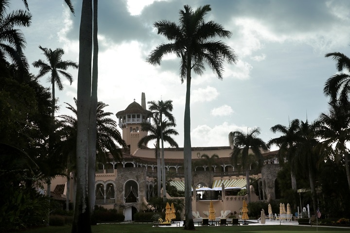 類は友を呼ぶ？マールアラーゴのお客にはトランプと似た人が増えている　Yuri Gripas-REUTERS