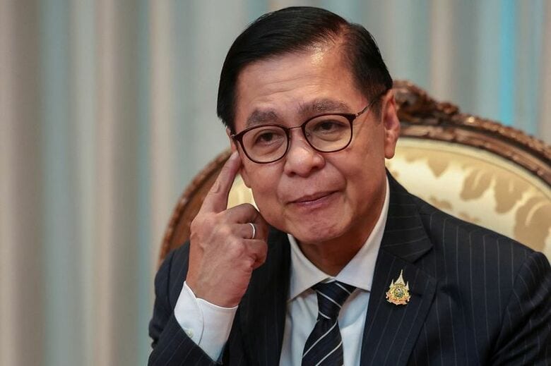 タイのシーハサック外相。5月5日、タイのバンコクで撮影。REUTERS/Chalinee Thirasupa