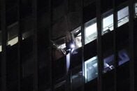 北京市、高層ビルに激突し死亡した小型機操縦士の情報公表