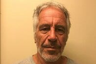 エプスタイン氏遺書とされるメモ公開、米地裁　刑務所で発見