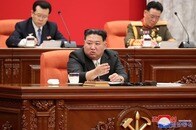 金正恩｢核爆弾使用も含めいかなる攻撃にも対応する準備を｣　北朝鮮､2024年は偵察衛星3基打ち上げへ