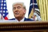 自動車関税「25％前後」とトランプ大統領...半導体・医薬品関税も同程度