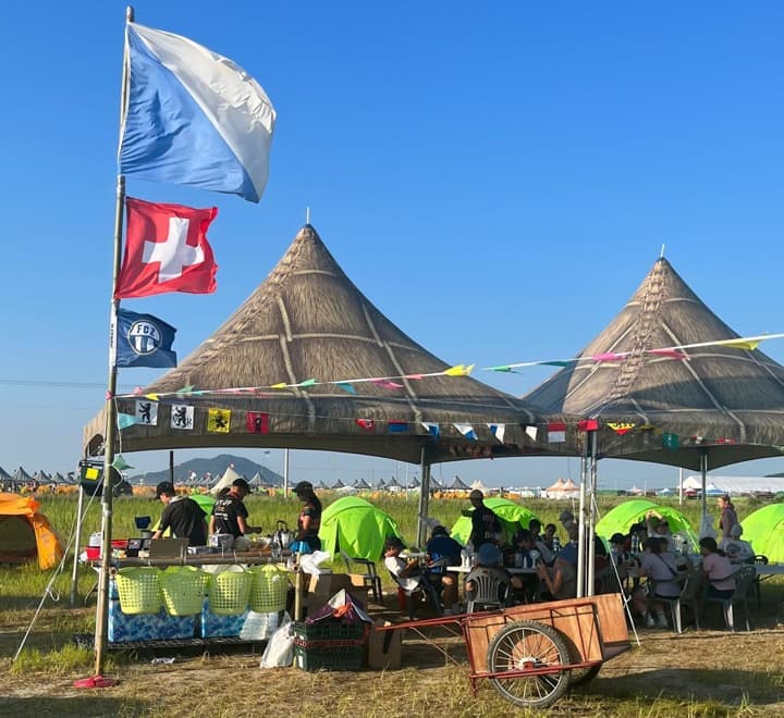 第25回世界スカウトジャンボリーのスイス代表団のテント