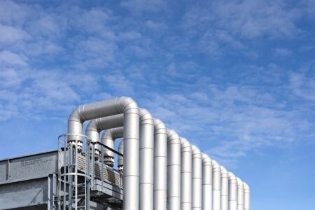 欧州連合（ＥＵ）はエネルギー価格の高騰に対する安全策として導入している天然ガスの価格上限設定を１年間延長する見通し。２０２２年９月撮影（２０２３年　ロイター/Lisa Leutner/File Photo）