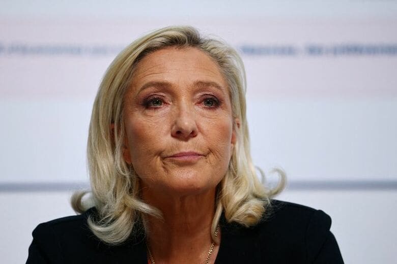 極右政党「国民連合（ＲＮ）」の実質的な指導者マリーヌ・ルペン氏。10月6日、パリで撮影。REUTERS/Sarah Meyssonnier