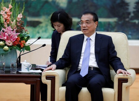 　１０月２３日、中国の李克強首相は、中国と米国が協力すれば相互に利益を得ることが可能になるとの認識を示した。写真は１０月１８日、北京の人民大会堂で撮影（２０１９年　ロイター/Yukie Nishizawa）
