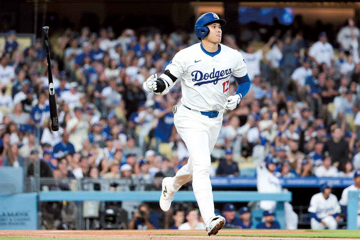 大谷翔平をベーブ・ルースやテッド・ウィリアムズなどの過去の名選手