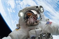 宇宙旅行が脳に不可逆的変化をもたらす......ISS滞在飛行士の調査で判明