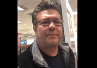 【動画】アラブ系店員に「英語を話せ」と言って全米にさらされた男