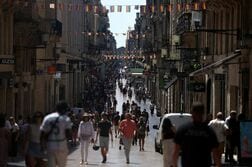 仏人口、37年をピークに減少　高齢化進行＝ＩＮＳＥＥ最新予測