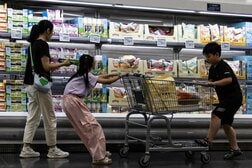 中国経済を襲う「内需なき成長」4～6月期GDP、4．3％増に減速...輸出は伸びても、国民は消費しない