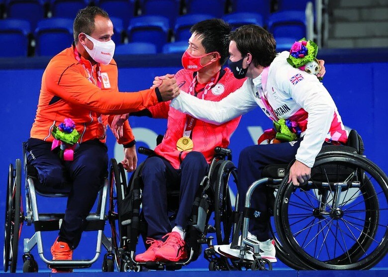 パラ五輪は感動を残したが（車いすテニスの表彰式）IVAN ALVARADOーREUTERS