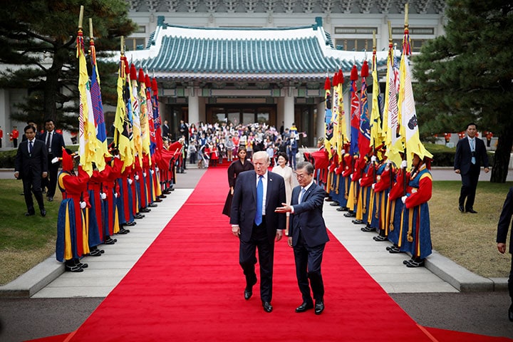 5月22日には米韓首脳がワシントンで会い、米朝会談成功のための協議をする（写真はソウル、昨年11月）　Kim Hong-Ji-REUTERS