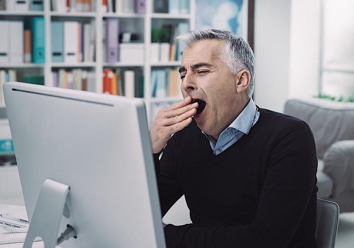 「睡眠負債」を重ねることで起こる、さまざまな危険とは　demaerre - iStockphoto