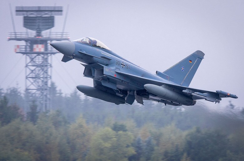 ドイツ空軍のユーロファイター戦闘機（2023年12月14日）　dpa via Reuters Connect