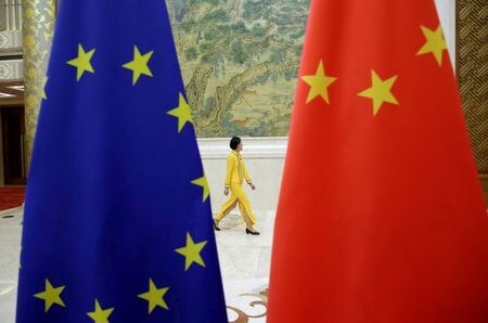 欧州連合（ＥＵ）欧州委員会で気候変動問題を担当するティメルマンス上級副委員長は国連気候変動枠組条約第２６回締約国会議（ＣＯＰ２６）サミットに先立ち、２７日にロンドンで中国の気候変動担当特使の解振華氏と初めて直接会談する。写真は２０１８年６月撮影（２０２１年　ロイター/Jason Lee）