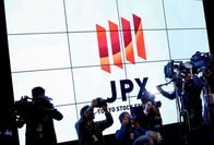日米株式市場「トリプルパンチ」で下値メド読めず...年度替わり要因も