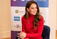 「信頼感が重要」──英王室の女性たちの「赤の勝負服」競演、10選