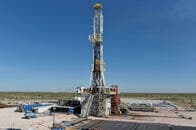 新型コロナ流行の中、勝者は結局アメリカ？　サウジ対ロシア原油戦争の行方