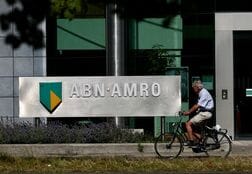 蘭ＡＢＮアムロ、通年業績見通し上げ　予想上回る第2四半期受け