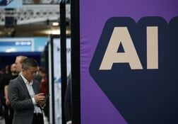 英国、ＡＩの開発側ではなく「顧客」にとどまる恐れ＝科学技術評議会