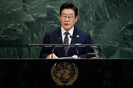 韓国の李在明大統領は９月２３日、就任後初めてとなる国連総会での一般討論演説で、北朝鮮との「不要な軍事的緊張の悪循環」を終わらせると述べた。ニューヨークで撮影（２０２５年　ロイター/MIKE SEGAR）