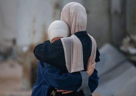 イスラエル軍は３０日、パレスチナ自治区ガザの支援物資配布拠点でパレスチナ市民が被害を受けたことを認め、「教訓を踏まえた新たな指示を現場部隊に出した」と発表した。写真はガザで１９日撮影（２０２５年　ロイター/Mahmoud Issa）
