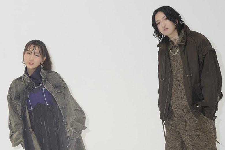 <strong>YOASOBI</strong>　コンポーザーのAyaseとボーカルのikuraからなるユニット。Ayase は1994年、山口県出身。ikuraは2000年、東京都出身。第71、72回NHK紅白歌合戦に2年連続で出場。23年、TikTok LIVEでも視聴者数の国内最高記録を打ち立てた。　Photos by Takao Iwasawa（The VOICE MANAGEMENT）,  Styling by Shona Funahashi  , Hair & make-up by Nari