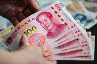 人民元の国際化に弾み、背景には習近平の野望とトランプ不信