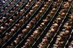 米軍兵士のテストステロン検査義務、国防総省が指針発表　即時実施