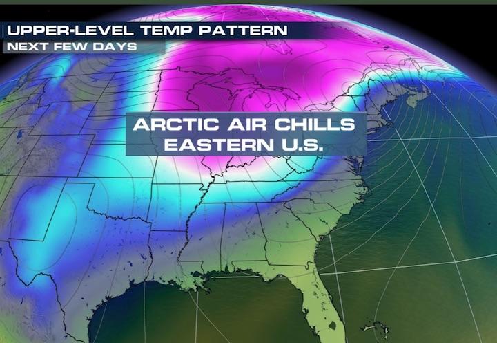 平均気温よりも17°C下がった......  WeatherNation-Twitter