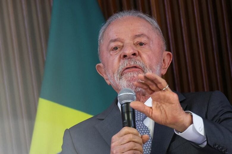 演説するルラ大統領。６月３日、ブラジリアで撮影（２０２６年　ロイター/Adriano Machado）