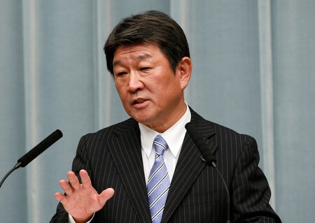 　８月２８日、茂木敏充経済再生担当相は月例経済報告等に関する関係閣僚会議後の会見で、「いくつかの業種で人手不足感があると認識している」と述べた。写真は都内で３日撮影（２０１７年　ロイター／Kim Kyung Hoon）
