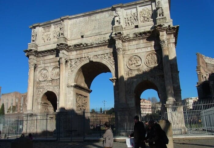 コンスタンティヌスの凱旋門