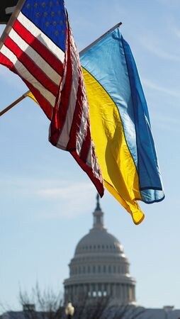 ウクライナは２日、同国への防空ミサイルや他の精密弾の供与を一部停止する米国の決定を巡り、ロシア軍による空爆や進撃に対する防衛能力が弱まるとの懸念を表明した。２０２２年１２月撮影（２０２５年　ロイター/Kevin Lamarque）