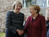 「ＥＵ離脱の準備順調」、英メイ首相が独メルケル首相に伝達