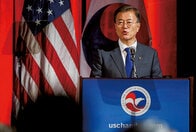 トランプに冷遇された文在寅が官僚を冷遇する