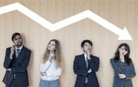 40代ロスジェネの年収は10年前のバブル世代より50万円も低い