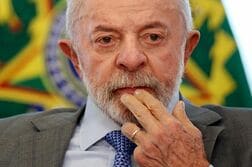 ブラジルのルラ大統領、初期の皮膚がん診断で放射線治療開始