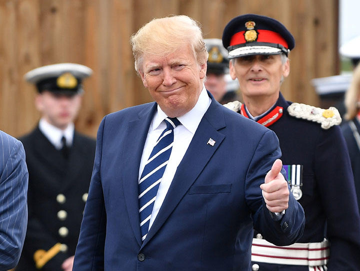 独断専行がますます目立つトランプに共和党が一矢報いる？（6月5日、ノルマンディー上陸作戦75周年式典で）　Jeff J Mitchell/Pool via REUTERS