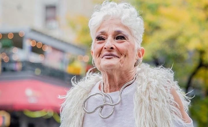 「1日20件近くのメッセージが届く......」...... YouTube